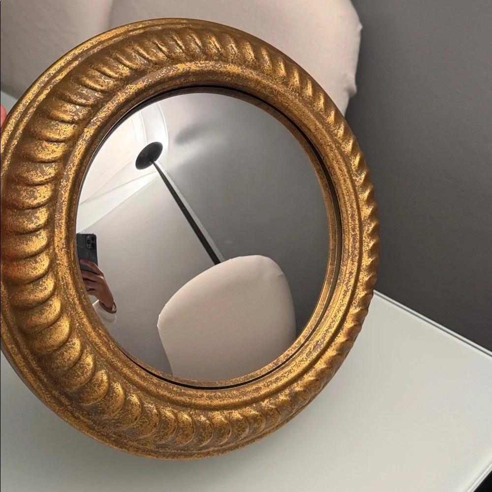 FINAL SALE‼️Two’s Company Gold Wall Mirror